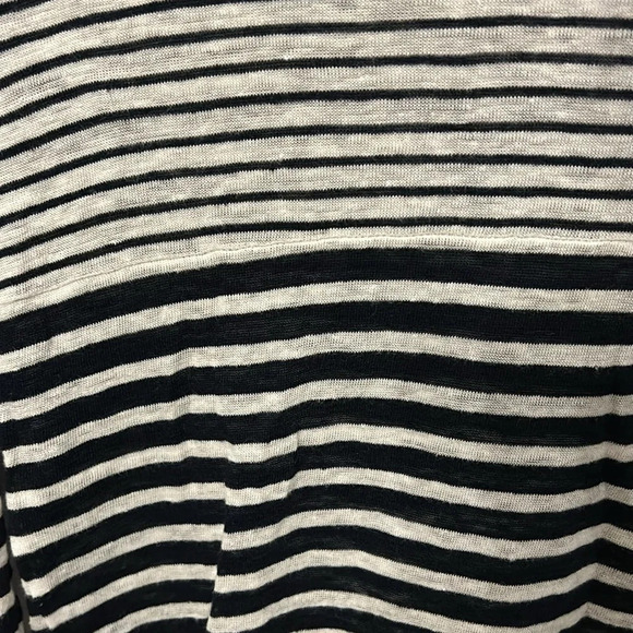 J Crew Women’s (S) Navy Gray 100% Linen Crewneck Long sleeve Nautical Top - Picture 6 of 6